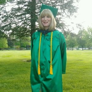 Meet your Posher, Renee